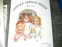 ANTIQUE GERMAN BISQUE PAPER DOLLS BOOKLET UNCUT WOW